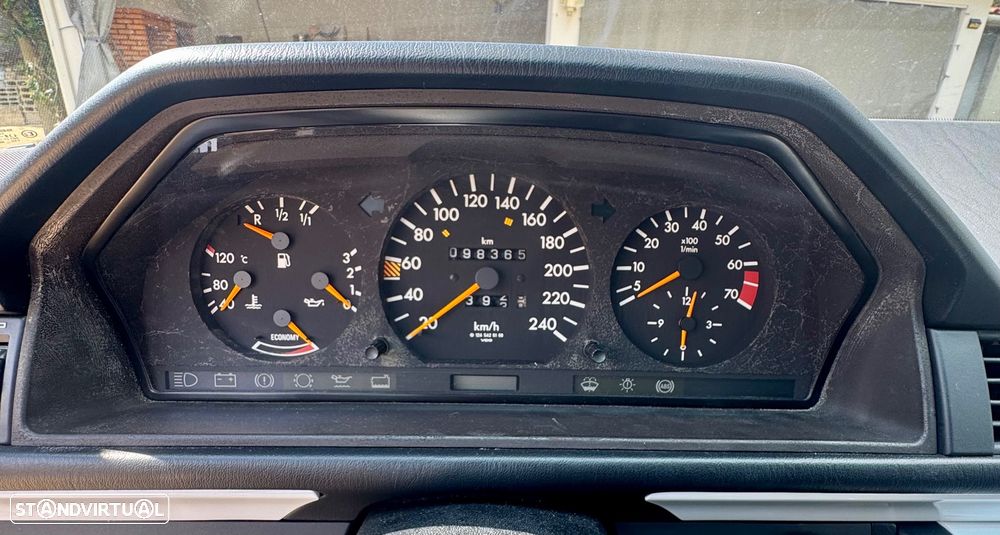 Mercedes-Benz W124 (1984-1997) - 10