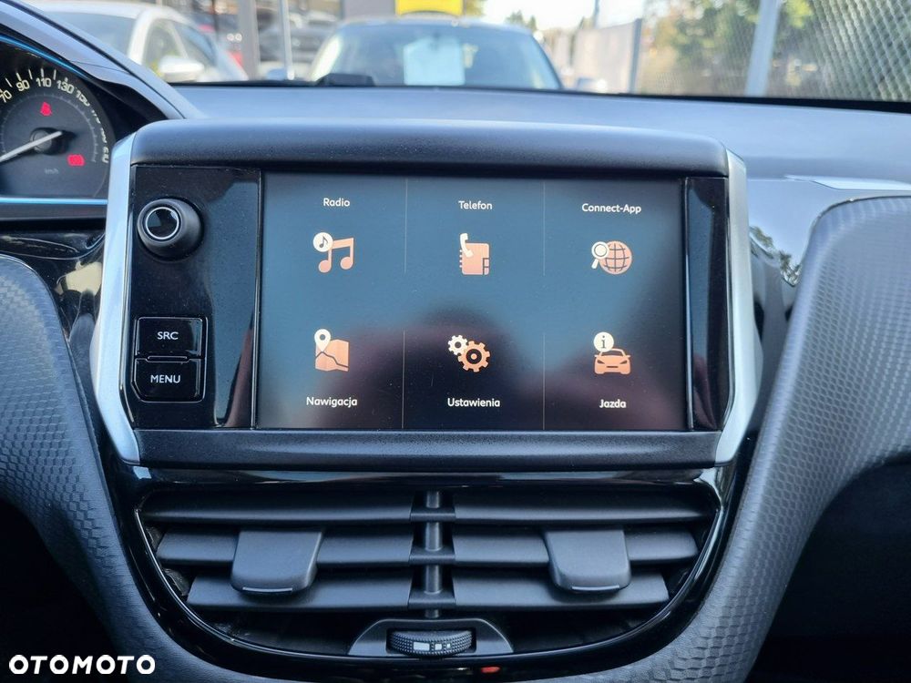 Peugeot 2008 1.5 BlueHDi Allure S&S - 18