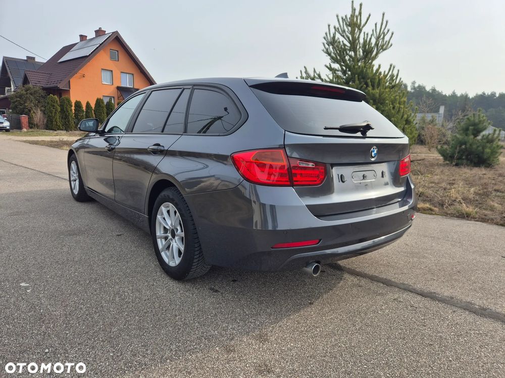 BMW Seria 3 316d - 4