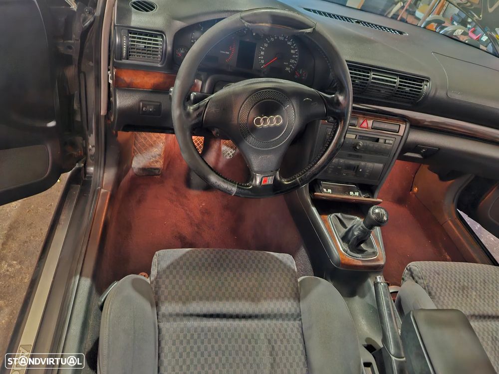 Audi A4 Avant 1.9 TDI Sport - 3