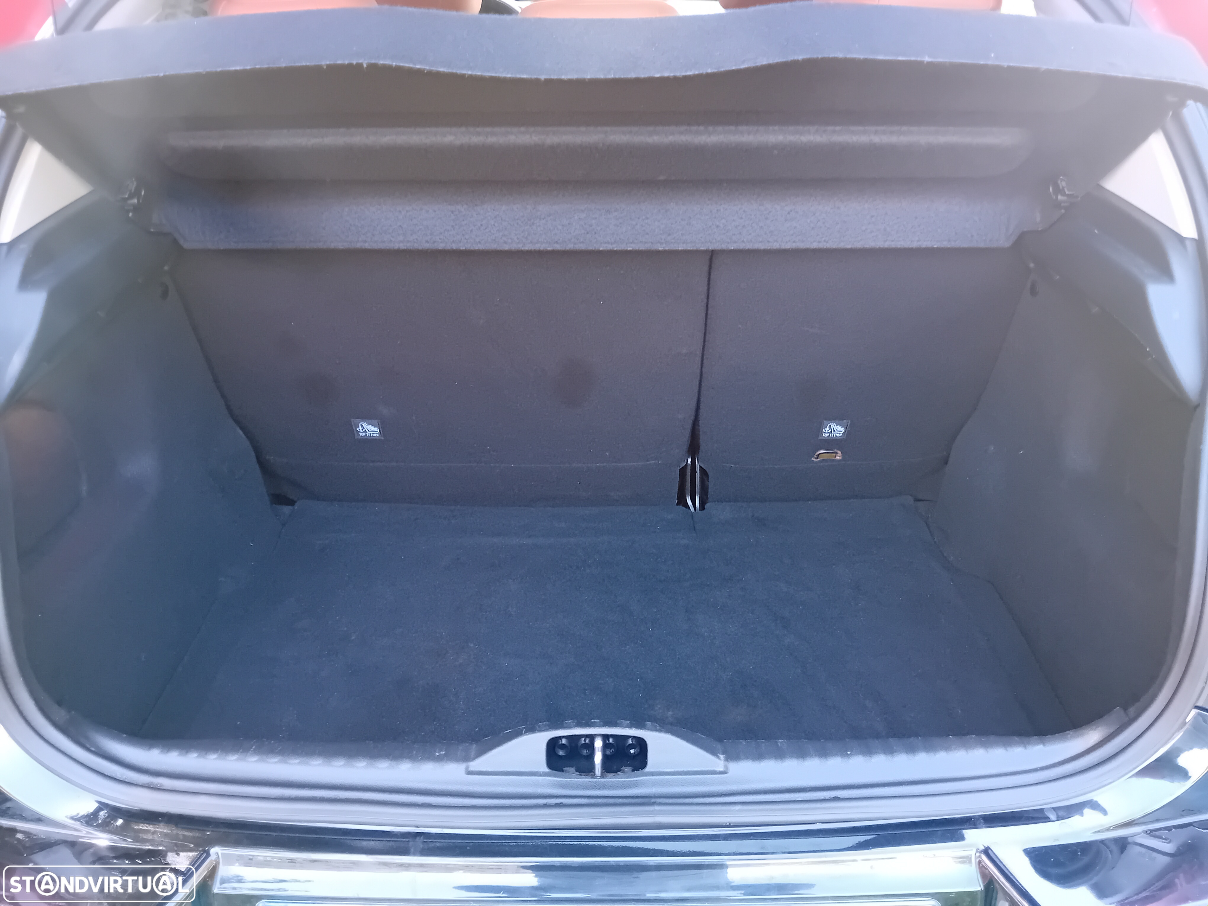 Citroën C3 1.2 PureTech Shine - 21