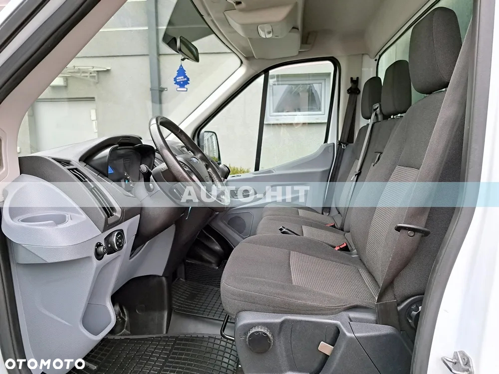 Ford Transit - 21