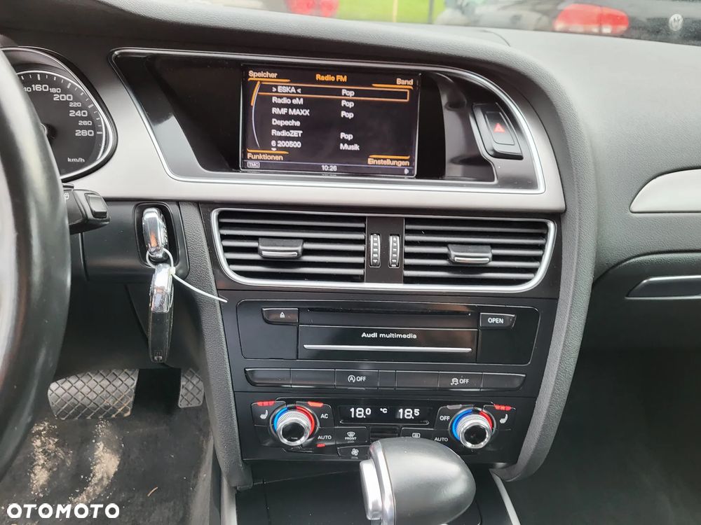 Audi A4 Avant 2.0 TFSI quattro S tronic Ambiente - 19