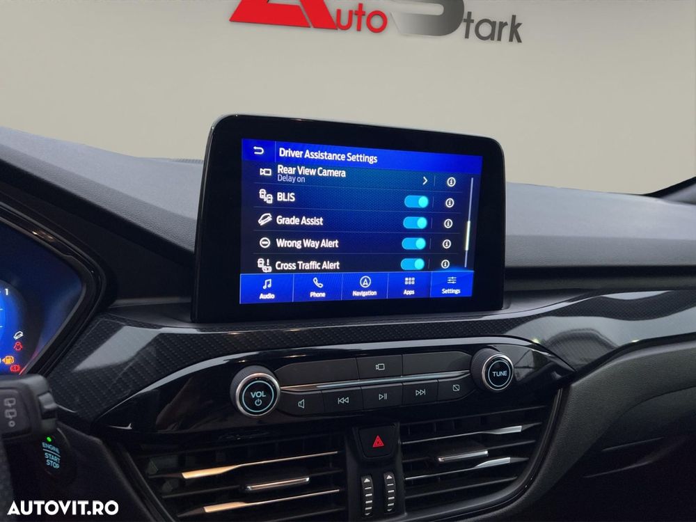 Ford Kuga 2.5 Duratec FHEV FWD ST Line - 27