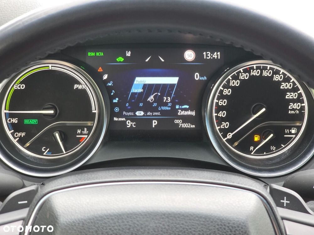 Toyota Camry 2.5 Hybrid Executive CVT - 9