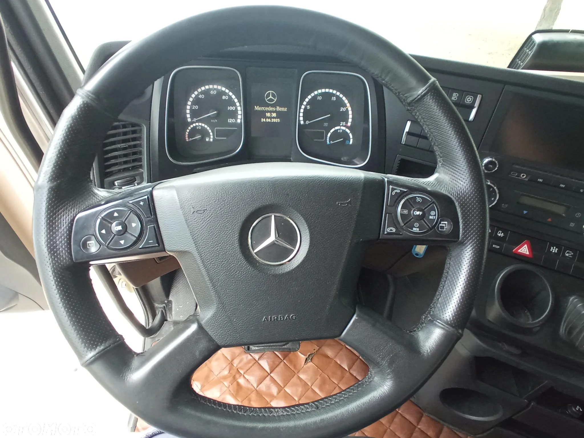 Mercedes-Benz ACTROS 1848 480KM Duży Motor ACC/PPC/EcoRoll/StreamSpace - 17