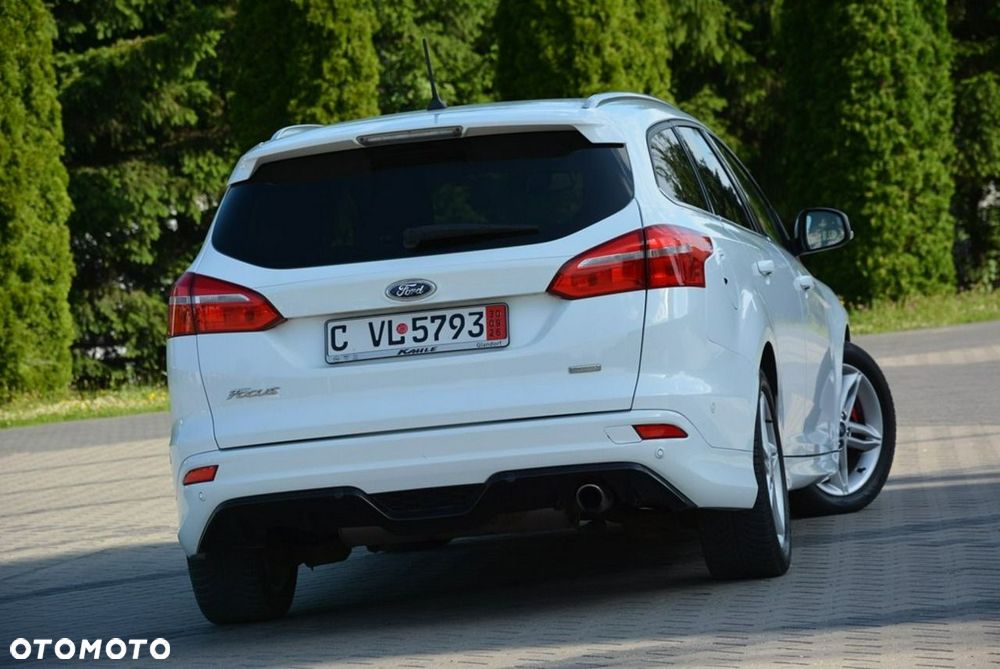 Ford Focus 1.5 EcoBoost STart-Stopp-System ST-LINE - 16