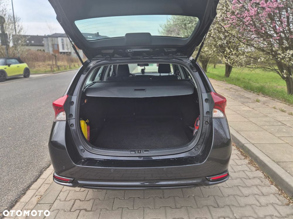 Toyota Auris 1.6 Active - 3