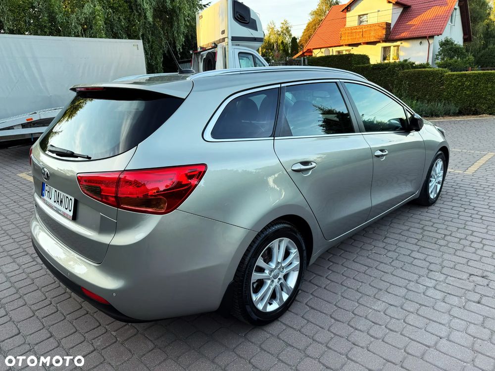 Kia Ceed 1.6 GDI Edition 7 - 12