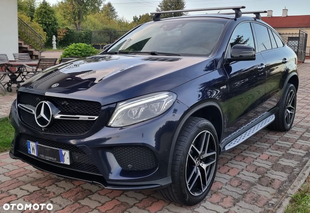Mercedes-Benz GLE AMG Coupe 43 4-Matic - 4