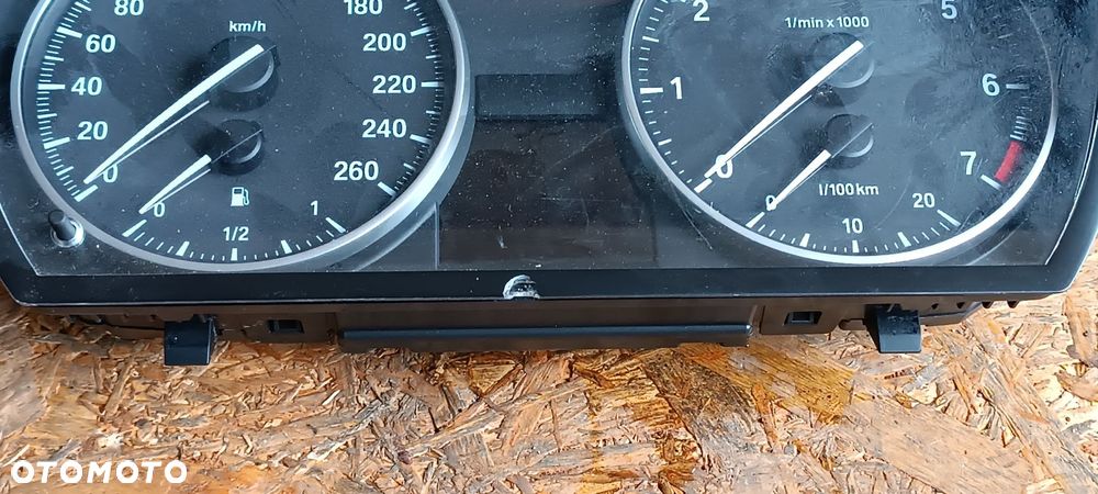 BMW E90 STEROWNIK SILNIKA LICZNIK STACYJKA ZESTAW STARTOWY N43 7599881 - 6