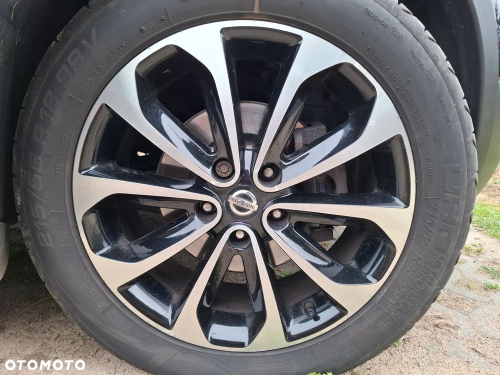 Nissan Qashqai - 24