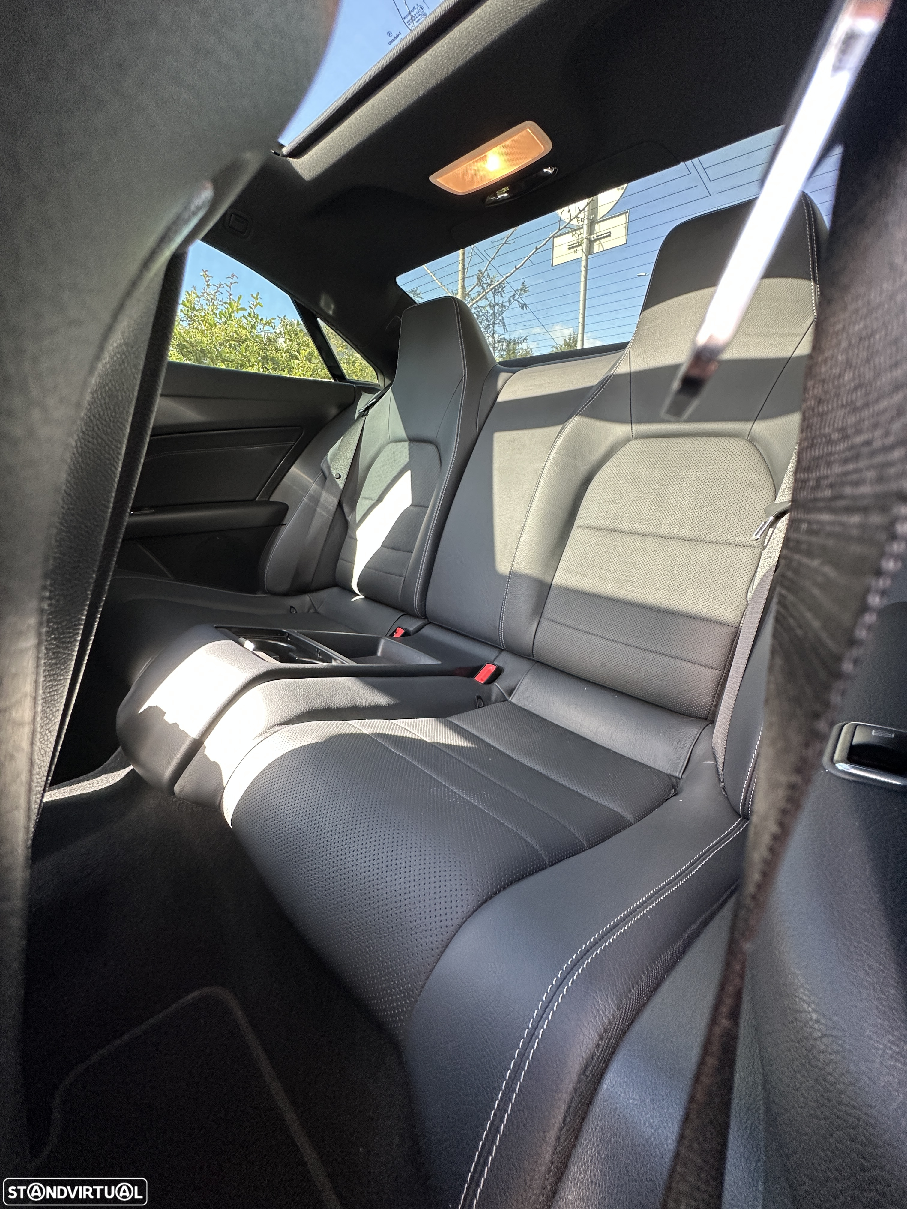 Mercedes-Benz E 220 CDi Avantgarde BE Auto. - 18