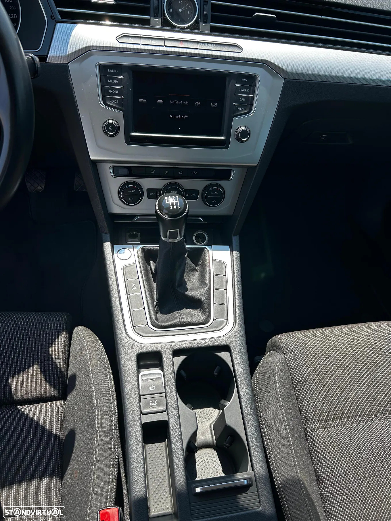 VW Passat Variant 2.0 TDi (BlueMotion ) Comfortline - 2