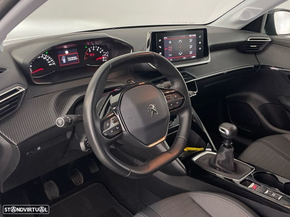 Peugeot 208 1.2 PureTech Active - 15