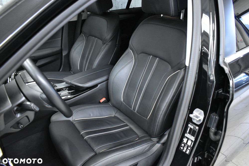 BMW Seria 5 - 11