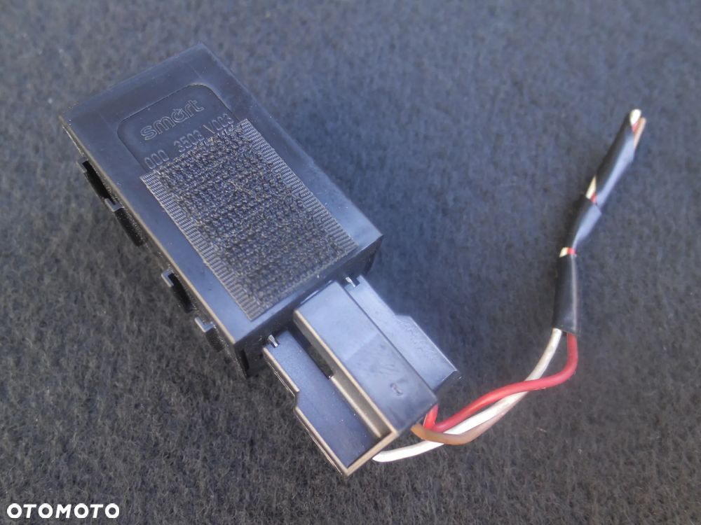 SMART FORTWO 450 PRZEKAŹNIK ALARMU 0003503V003 + WTYCZKA INSTALACJA - 1
