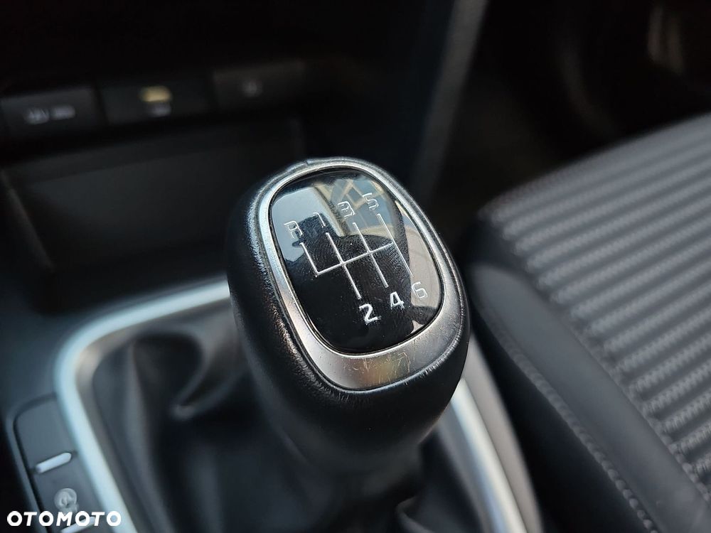 Kia Ceed 1.5 T-GDI M - 20
