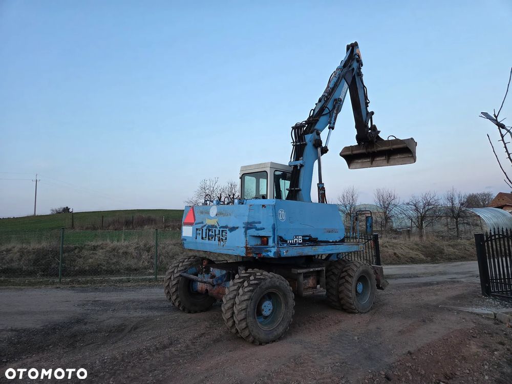 Fuchs MHB 230 - 3