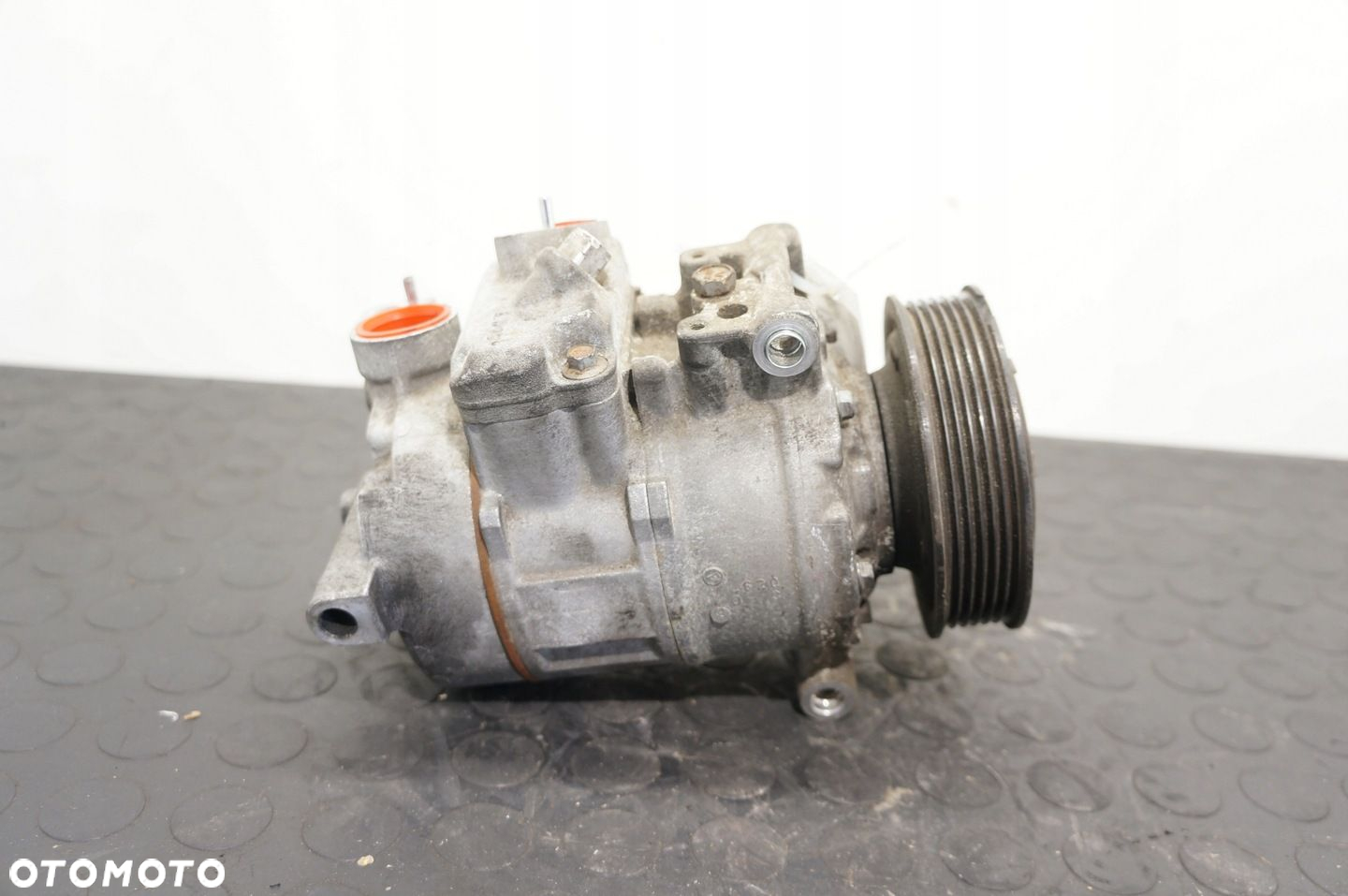 SPRĘŻARKA KLIMATYZACJI VW GOLF VI A3 LEON 1,6 1.9 2.0TDI 5N0820803F - 3