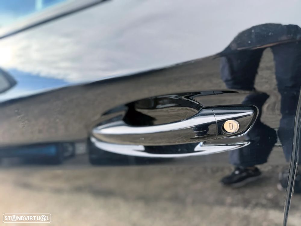 Peugeot e-208 50 kWh GT Line - 13