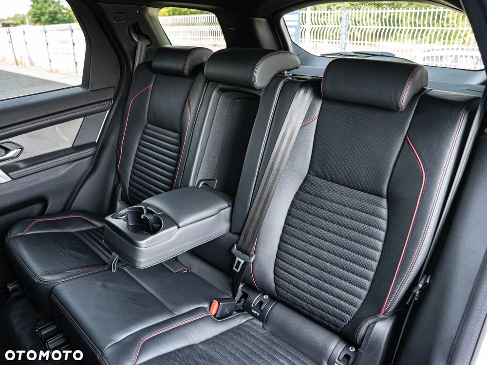 Land Rover Discovery Sport 2.0 D150 R-Dynamic S - 30