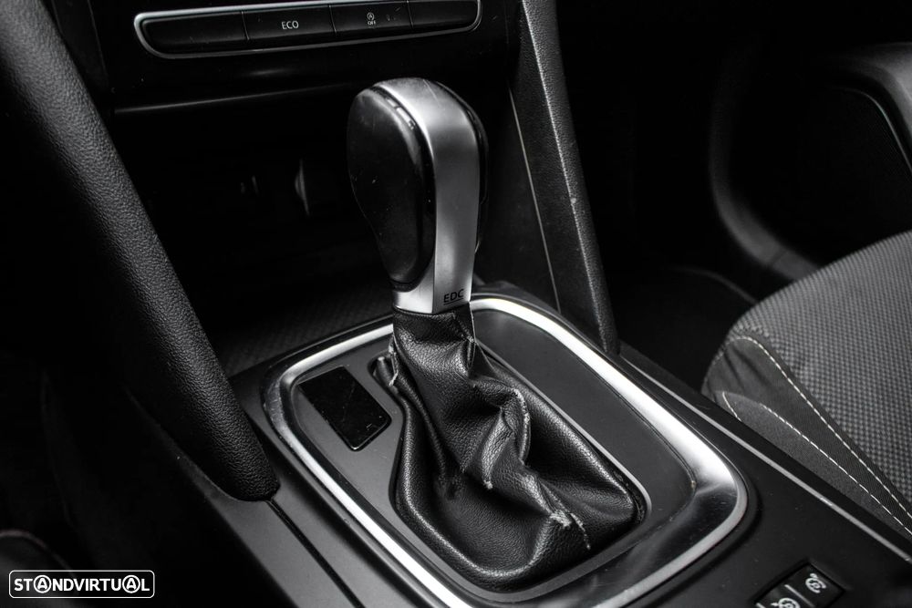 Renault Mégane Sport Tourer ENERGY dCi 110 EDC INTENS - 19