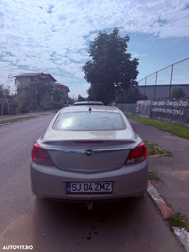 Opel Insignia 2.0 CDTI - 4