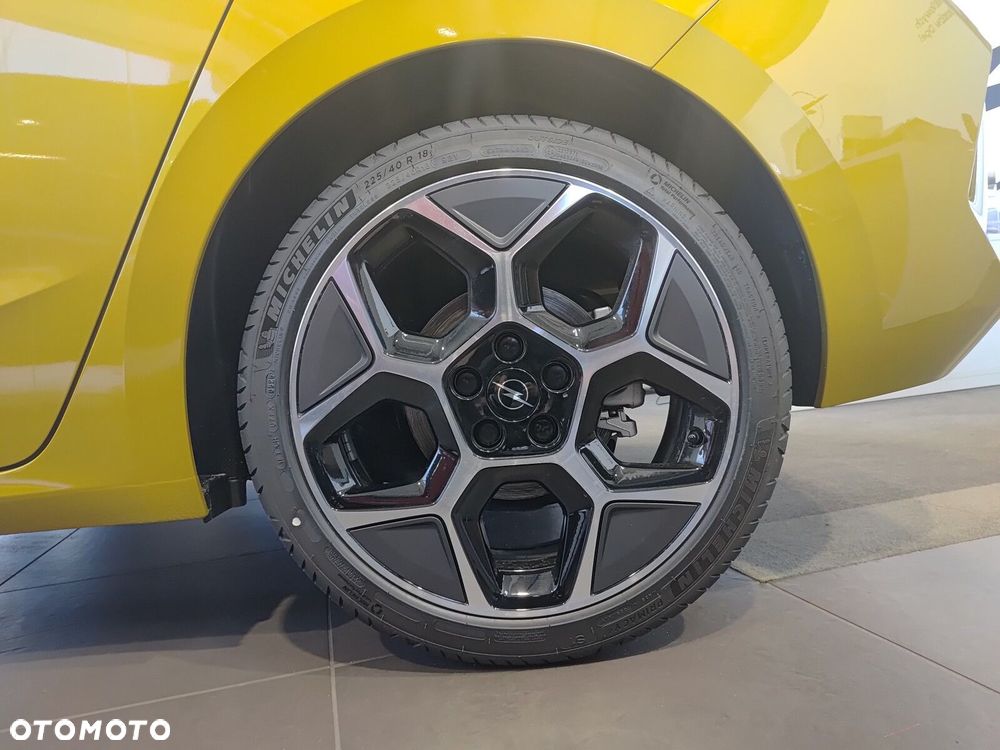 Opel Astra - 18