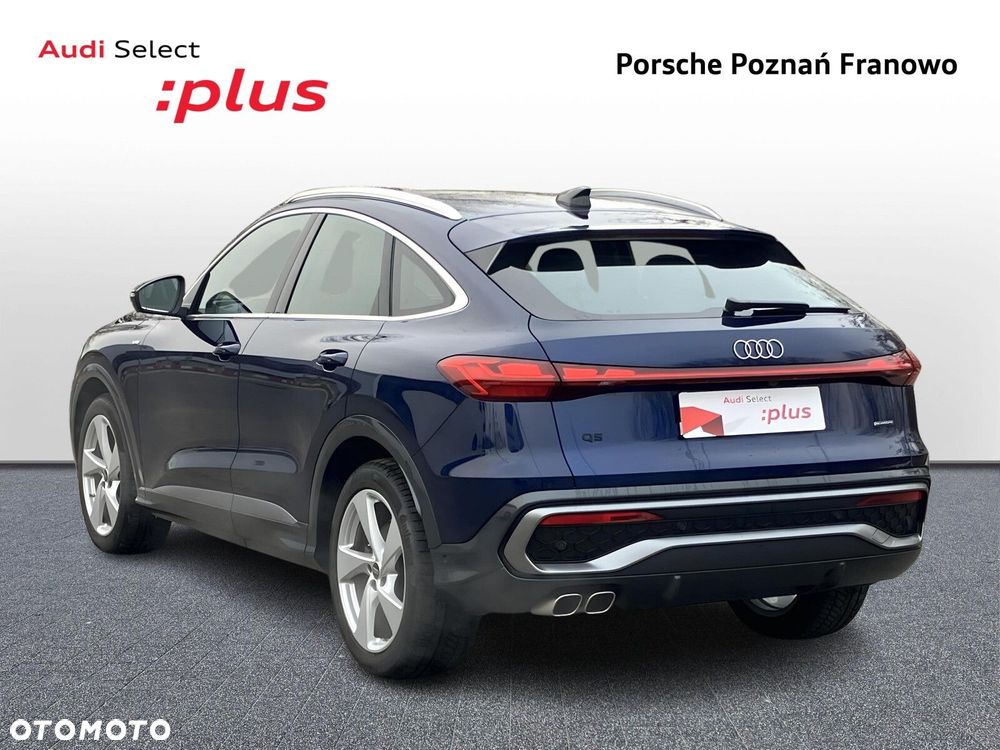 Audi Q5 Sportback - 4