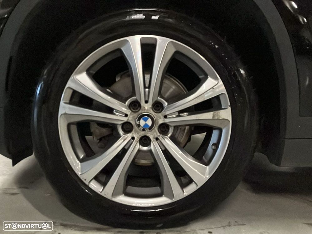 BMW X1 16 d sDrive Line Sport - 9