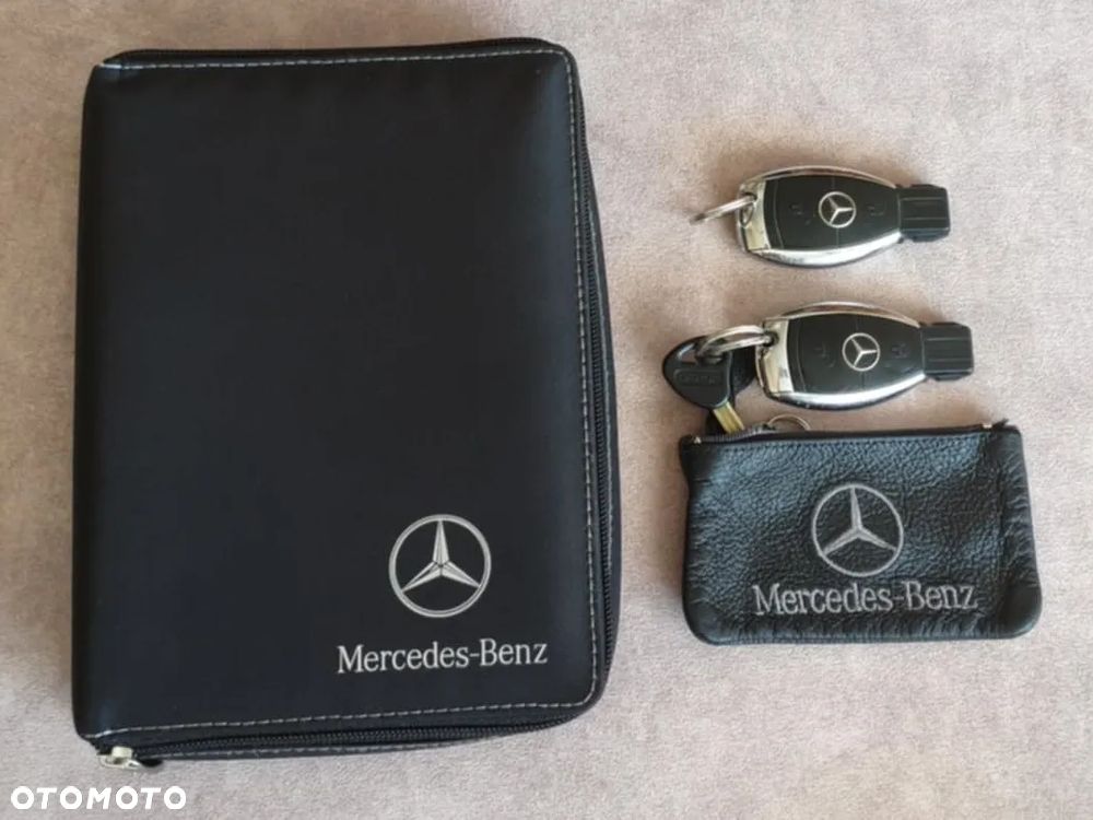 Mercedes-Benz Klasa E 200 T Kompressor Automatik Elegance - 18