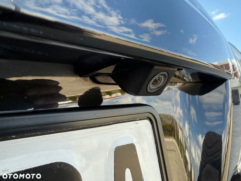 Toyota Verso 1.8 7-Sitzer Executive - 24