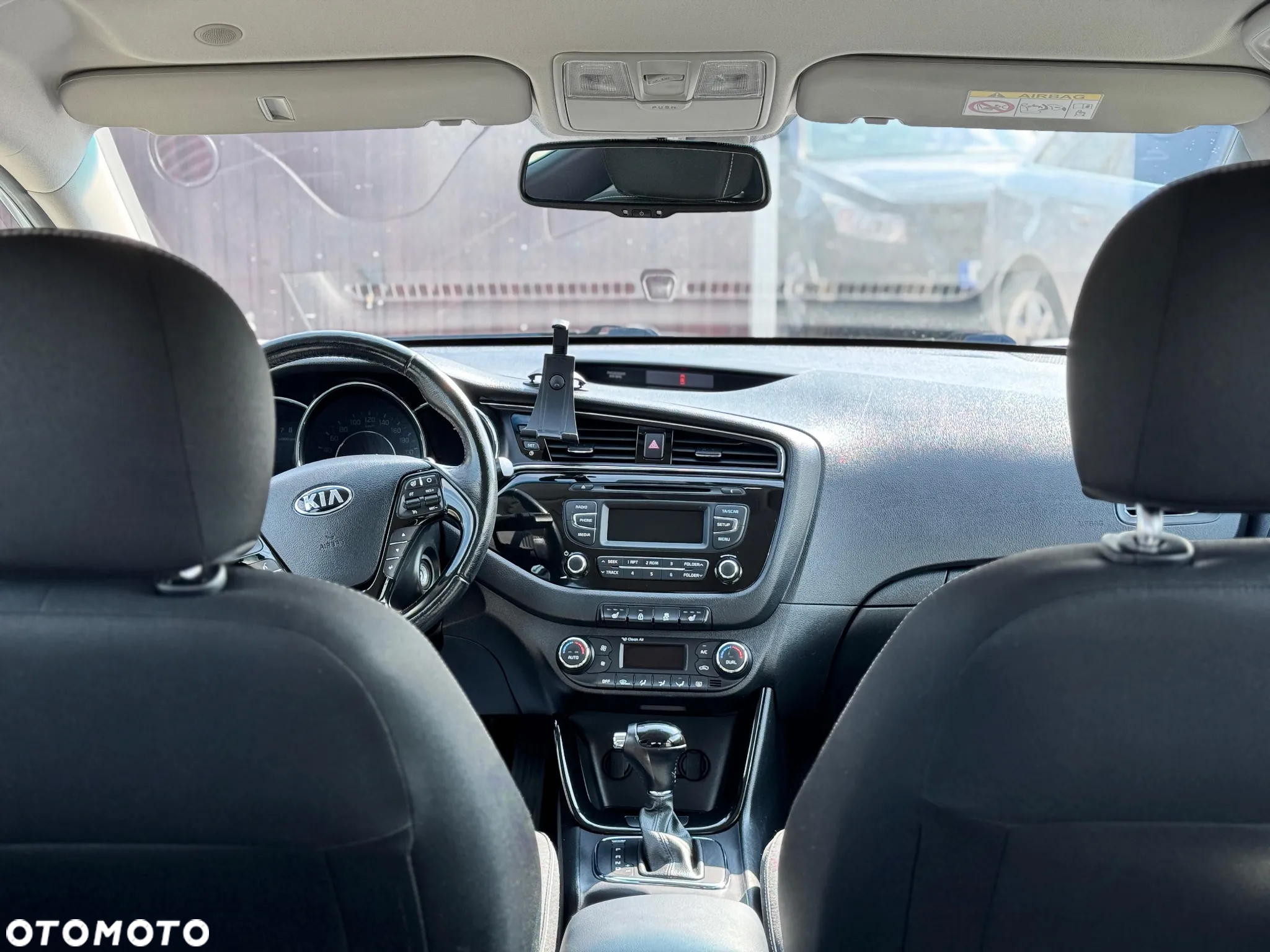 Kia Ceed 1.6 GDI DCT Platinum Edition - 39