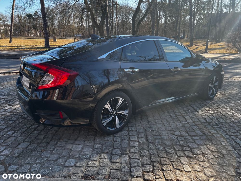 Honda Civic 1.5 T Elegance - 5