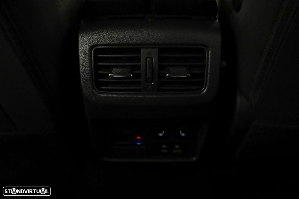 Nissan X-Trail 1.5 VC T N-Connecta 7L - 23