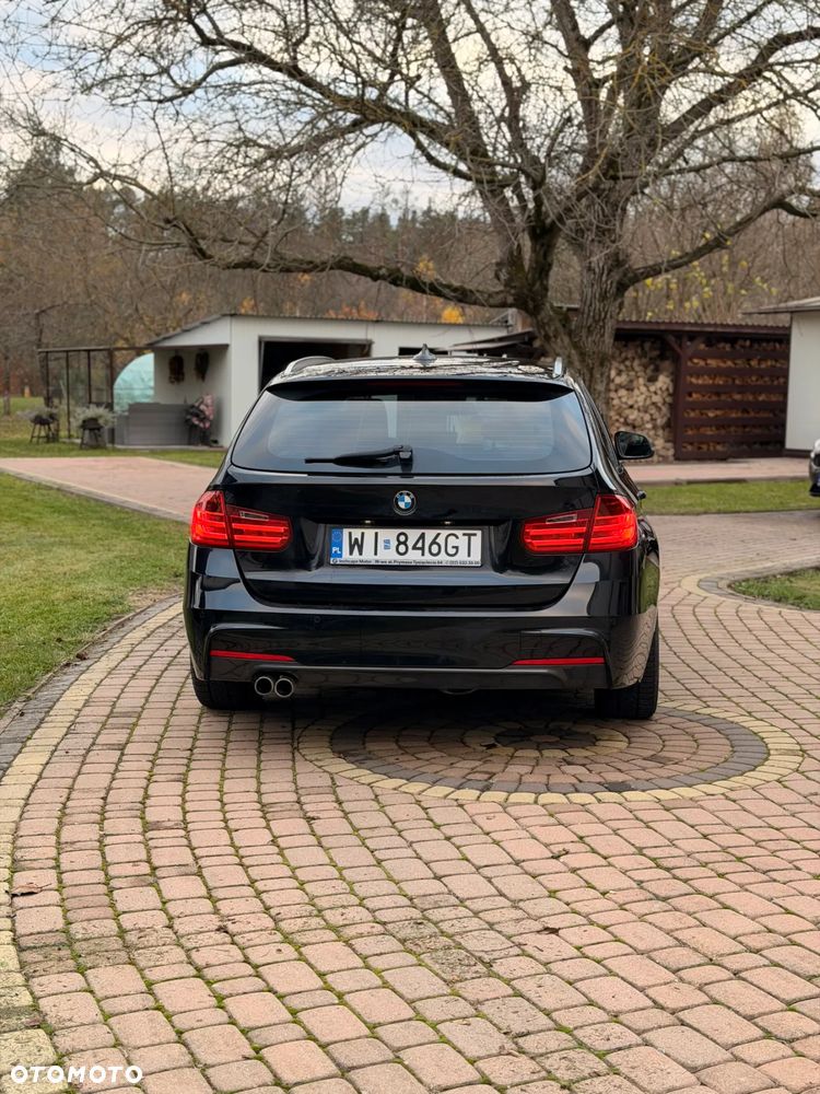 BMW Seria 3 330d Touring xDrive M Sport - 5