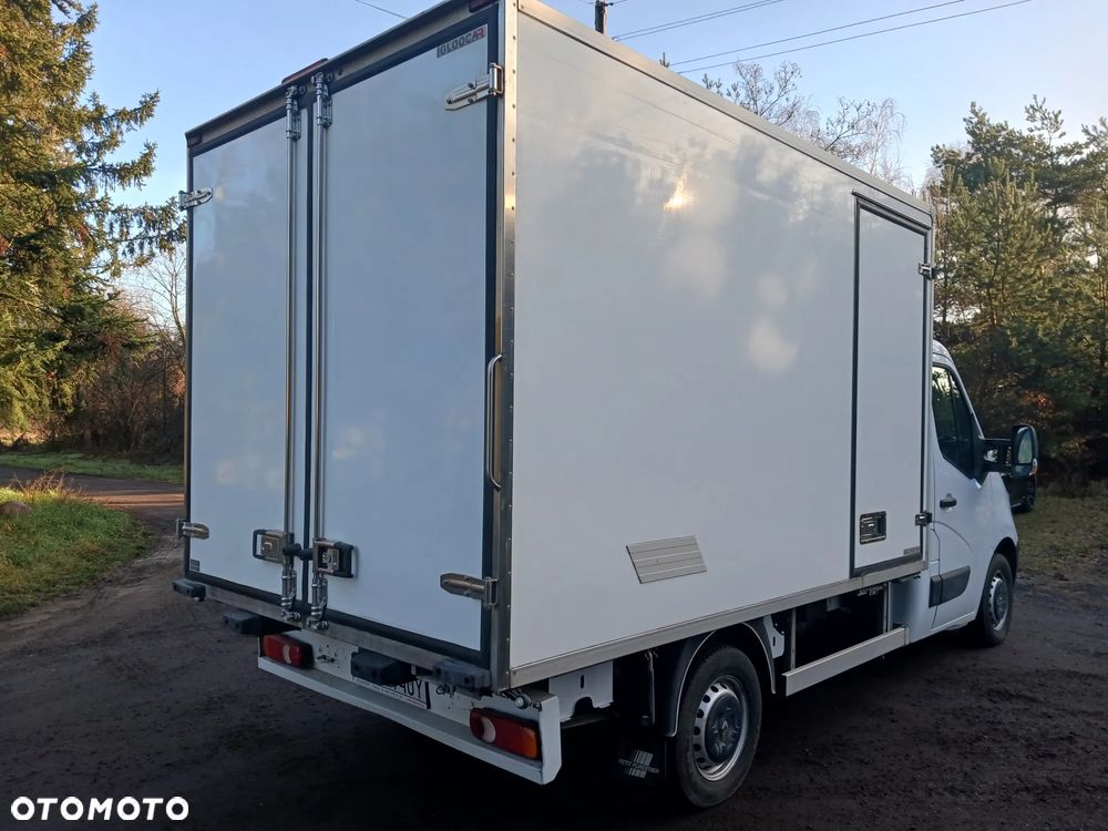 Renault Master III 2019r 230 tyś Izoterma chłodnia Mroźnia Sklep Food Truck Agregat Salon - 13
