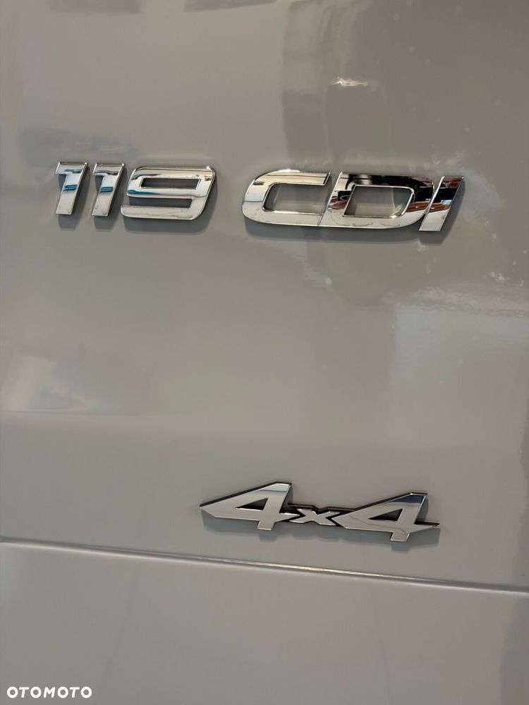 Mercedes-Benz vito 119 CDI 8 miejsc 4x4 - 9