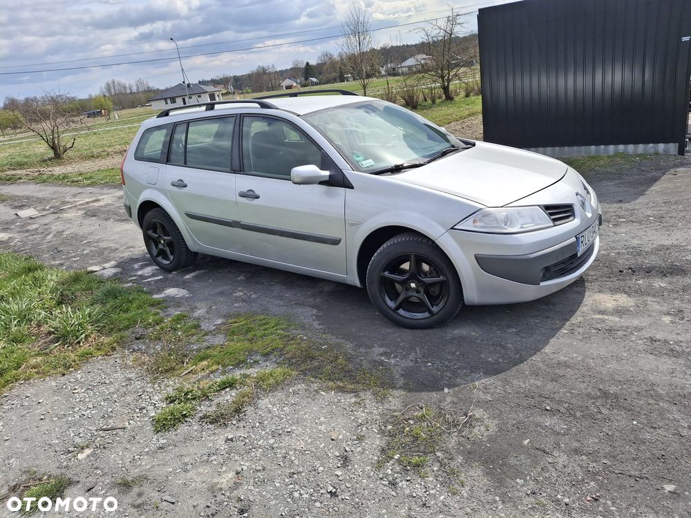 Renault Megane 1.9 dCi Dynamique - 4