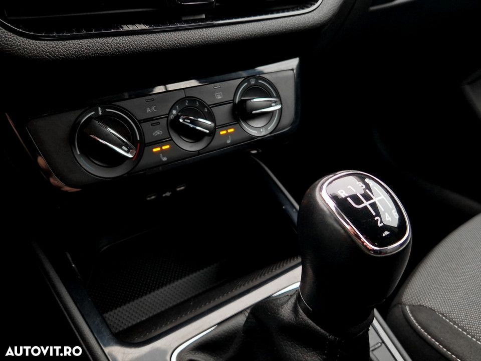 Skoda Fabia 1.0 TSI 110 CP Ambition - 17