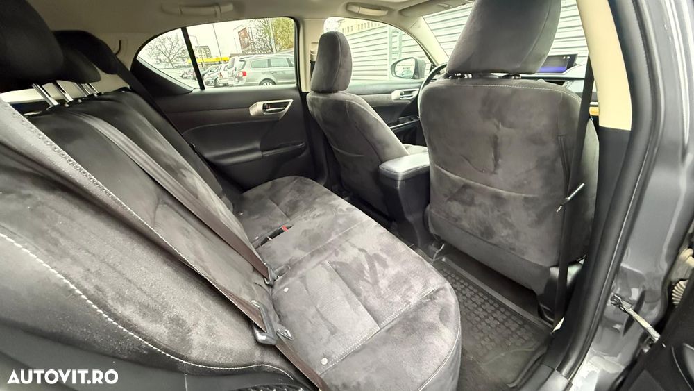 Lexus CT 200h Limited Edition - 14