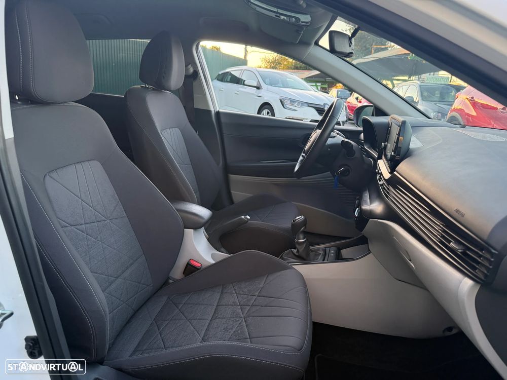 Hyundai Bayon 1.0 T-GDI 48V-Hybrid Intro - 22