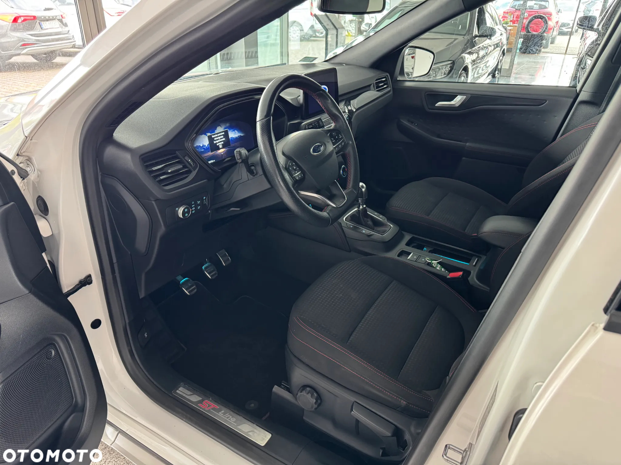 Ford Kuga 1.5 EcoBoost FWD ST-Line X - 20
