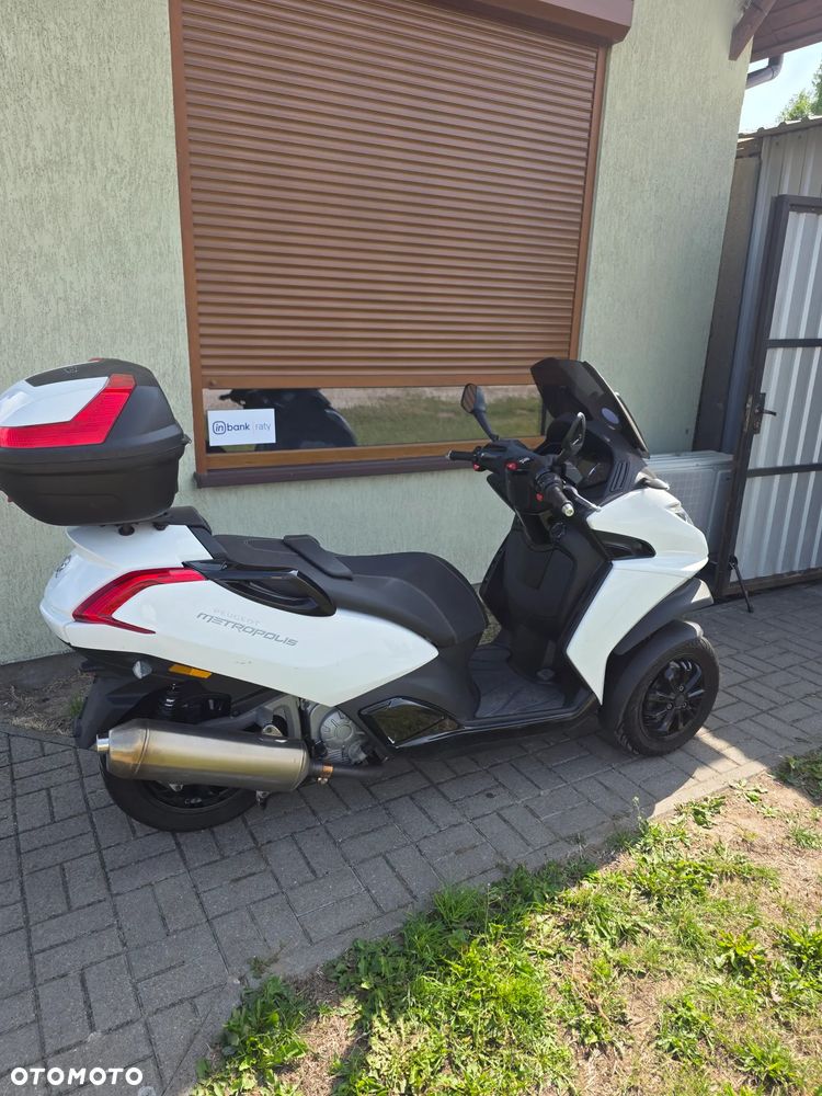 Peugeot Metropolis - 5