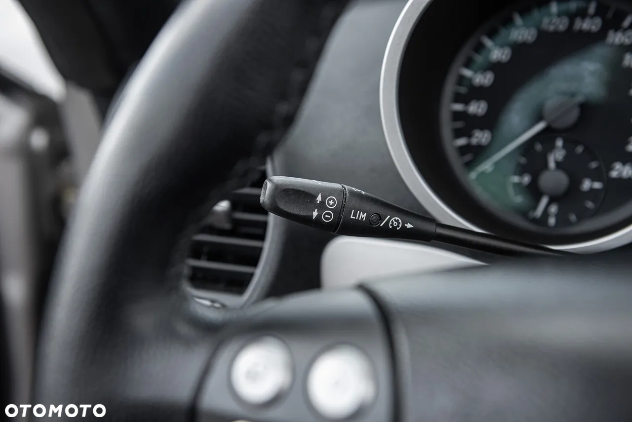 Mercedes-Benz SLK - 16