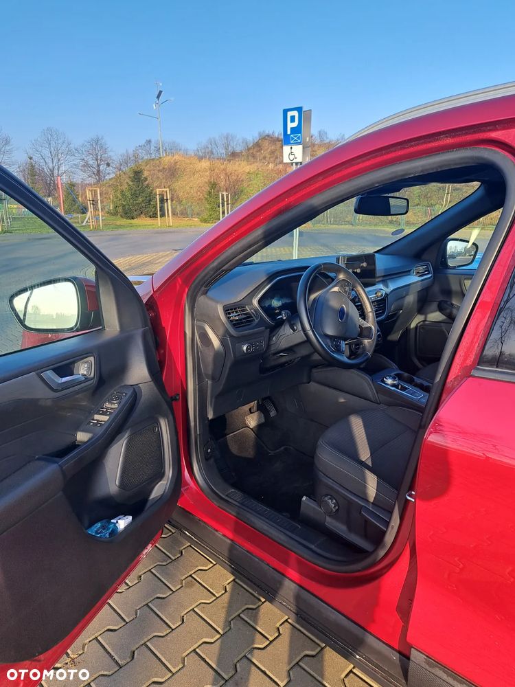 Ford Kuga 2.5 FHEV FWD Titanium - 6