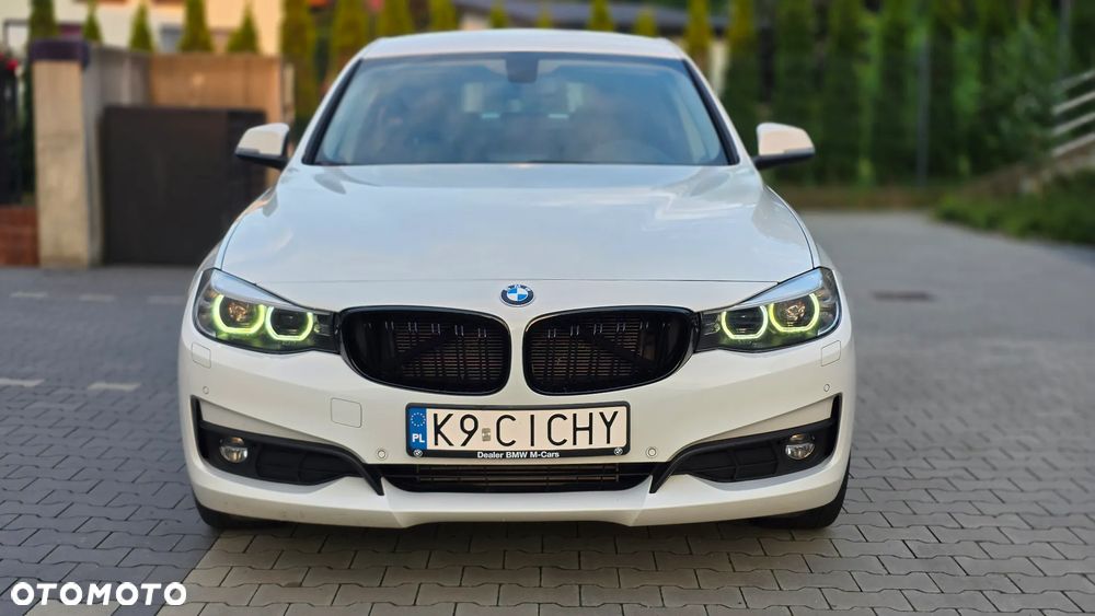 BMW Seria 3 318d Luxury Line - 10