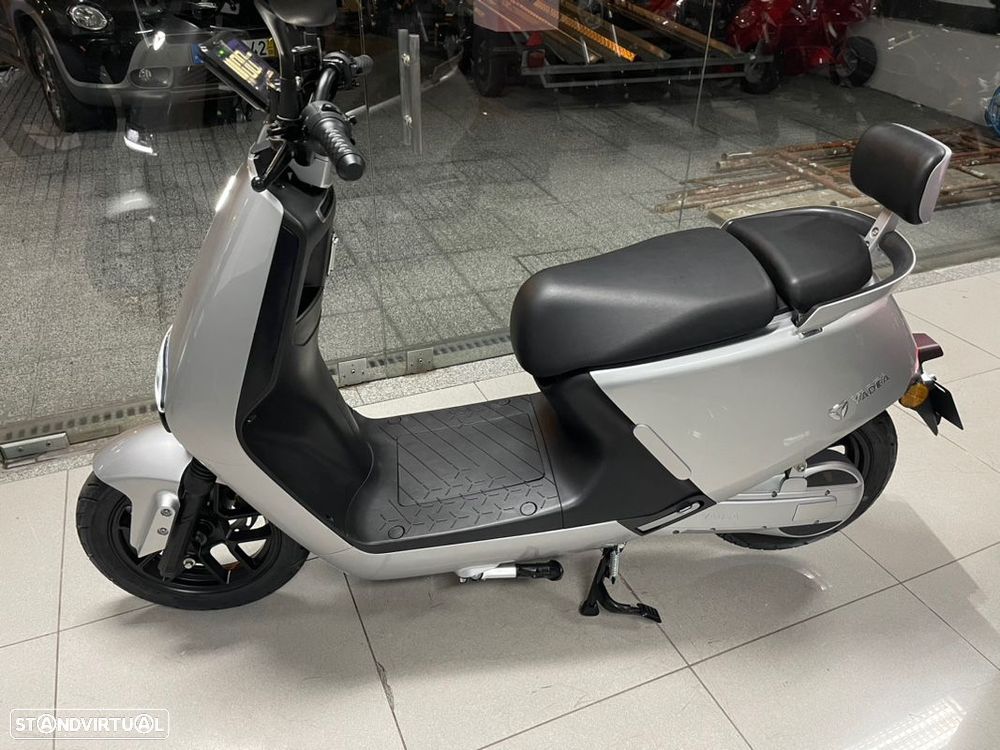Yadea G5S 125