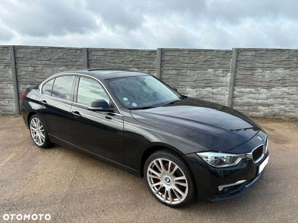 BMW Seria 3 330e iPerformance Sport Line - 2